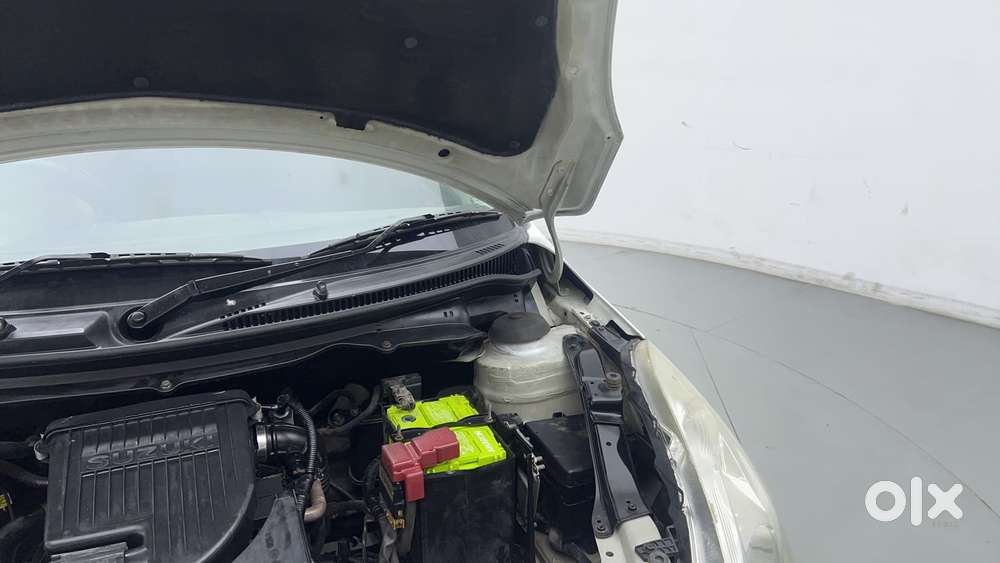 Maruti Suzuki Swift Vvt Vxi, 2015, Petrol