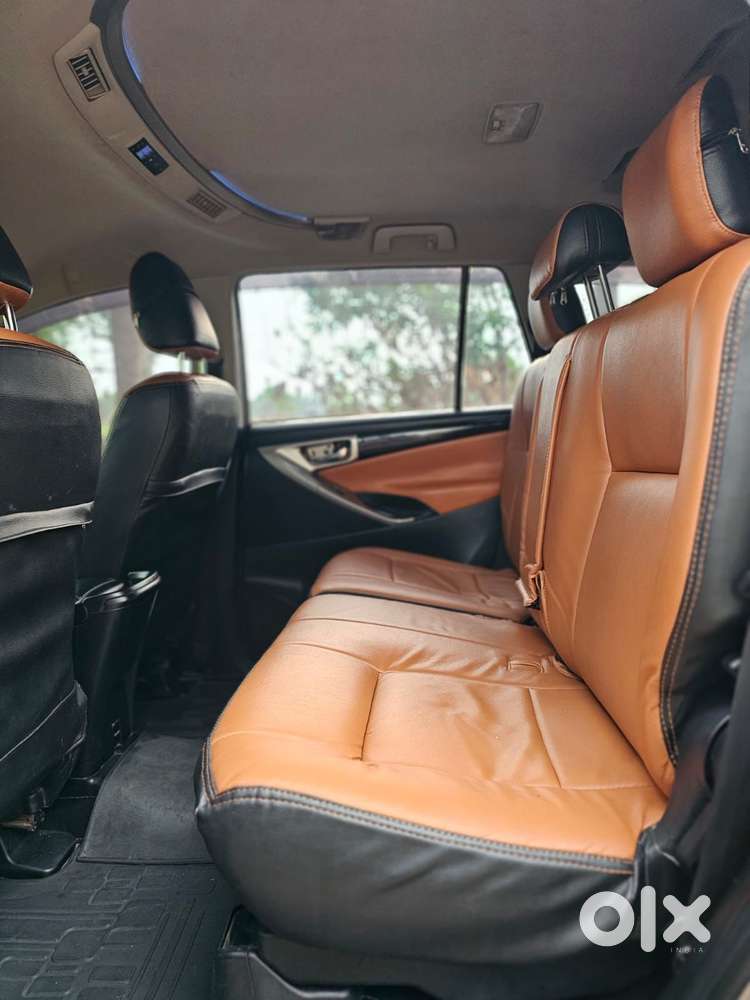 Toyota Innova Crysta 2.4 V, 2017, Diesel