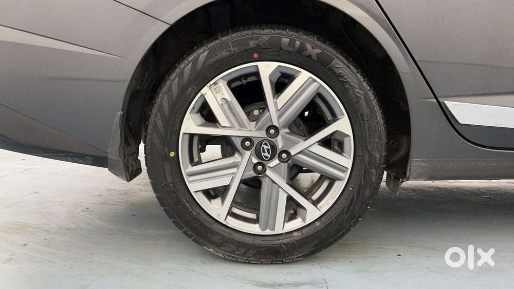 Hyundai Verna 1.5 Sx (o) Petrol Mt, 2023, Petrol