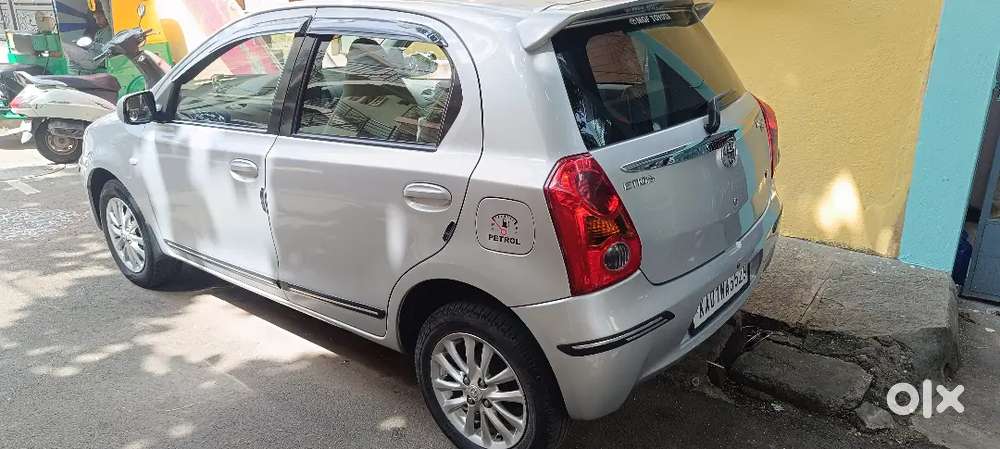 Toyota Etios Liva 2011 Petrol 77800 Km Driven