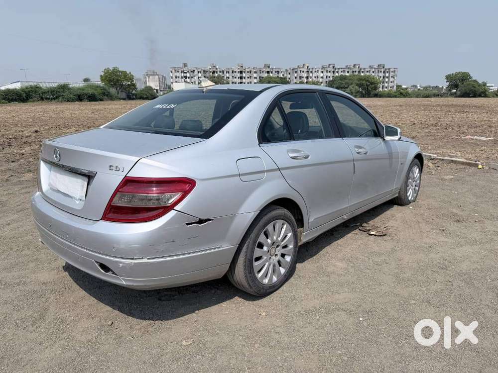 Mercedes-benz C-class 2011