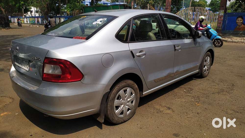 Skoda Rapid 2011-2013 1.6 Mpi Ambition, 2013, Petrol