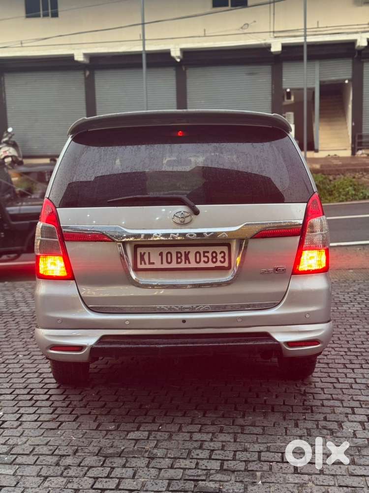 Toyota Innova Diesel 2012