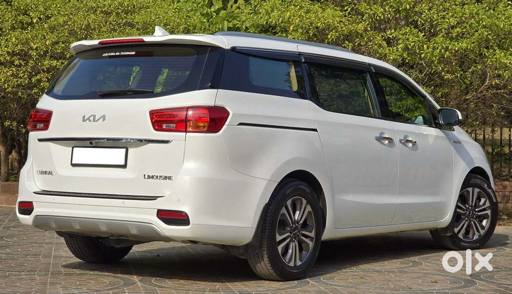 Kia Carnival Limousine, 2022, Diesel