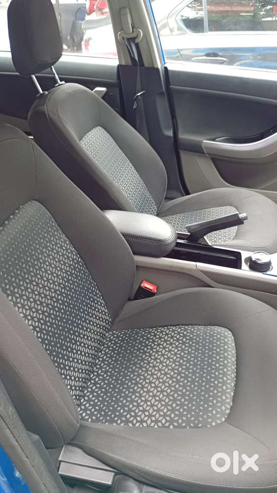 Tata Nexon 1.2 Revotron Xz Plus, 2019, Petrol
