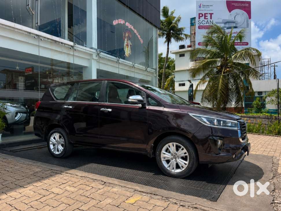 Toyota Innova Crysta, 2016, Diesel