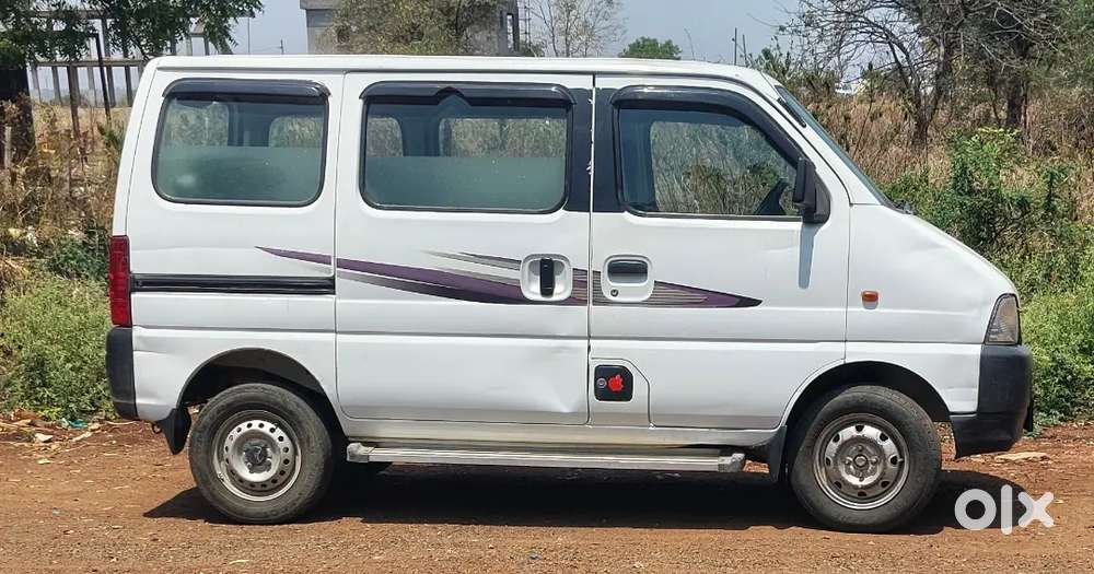 Maruti Suzuki Eeco 2013 Petrol Well Maintained