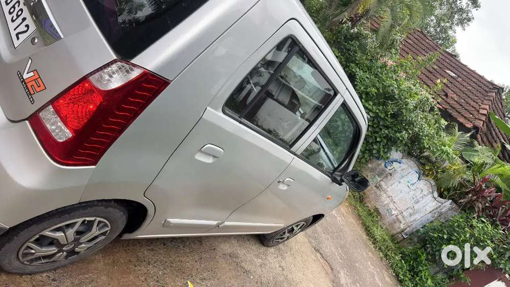 Maruthi Wagone R 2011 5year New Papper