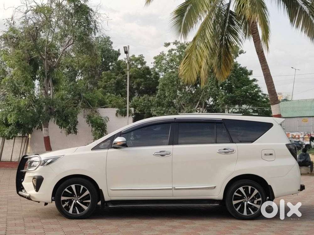 Toyota Innova Crysta 2.4 V, 2022, Diesel