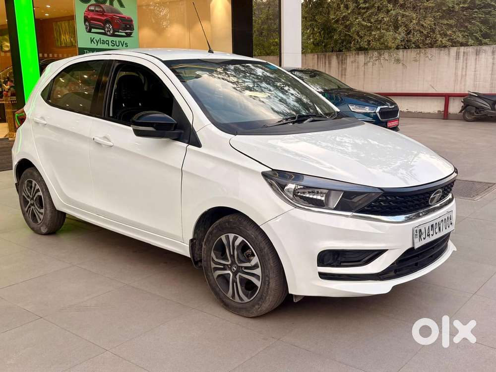 Tata Tiago 1.2 Revotron Xt (o), 2022, Petrol