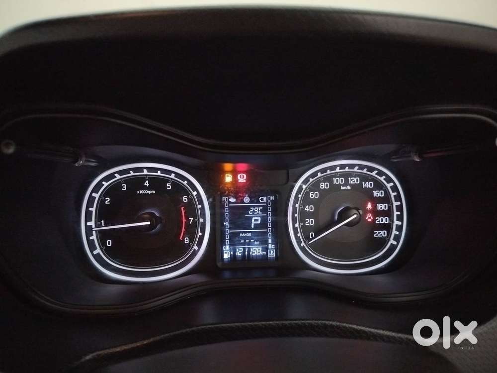 Maruti Suzuki Vitara Brezza 1.5 Zxi Plus At, 2020, Petrol