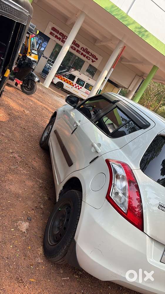 Maruti Suzuki Swift 2013 Diesel 103500 Km Driven
