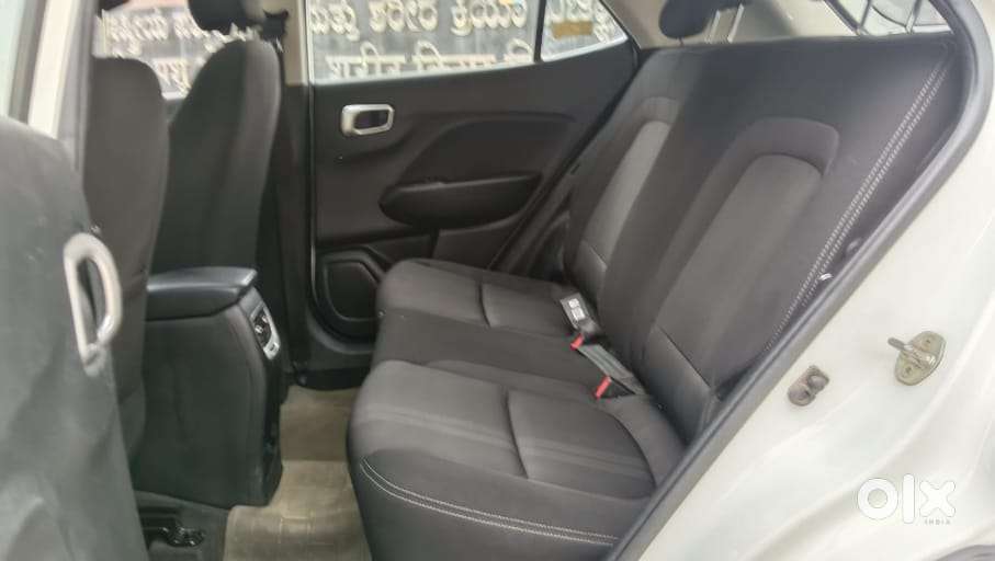 Hyundai Venue Sx Plus Turbo Dct, 2019, Petrol