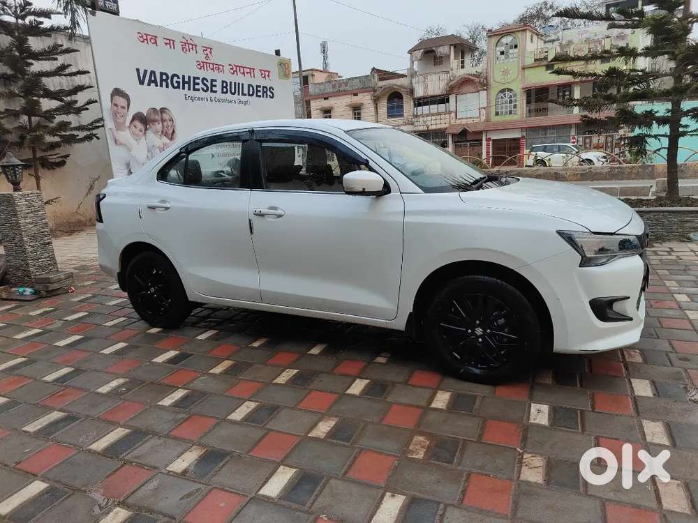 Maruti Suzuki Dzire 2025 Petrol 18500 Km Driven