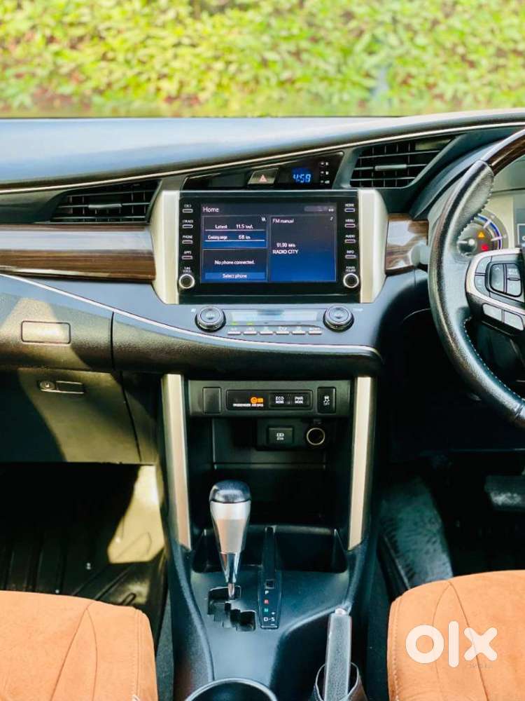 Toyota Innova Crysta 2.4 Z 7 Str, 2022, Diesel