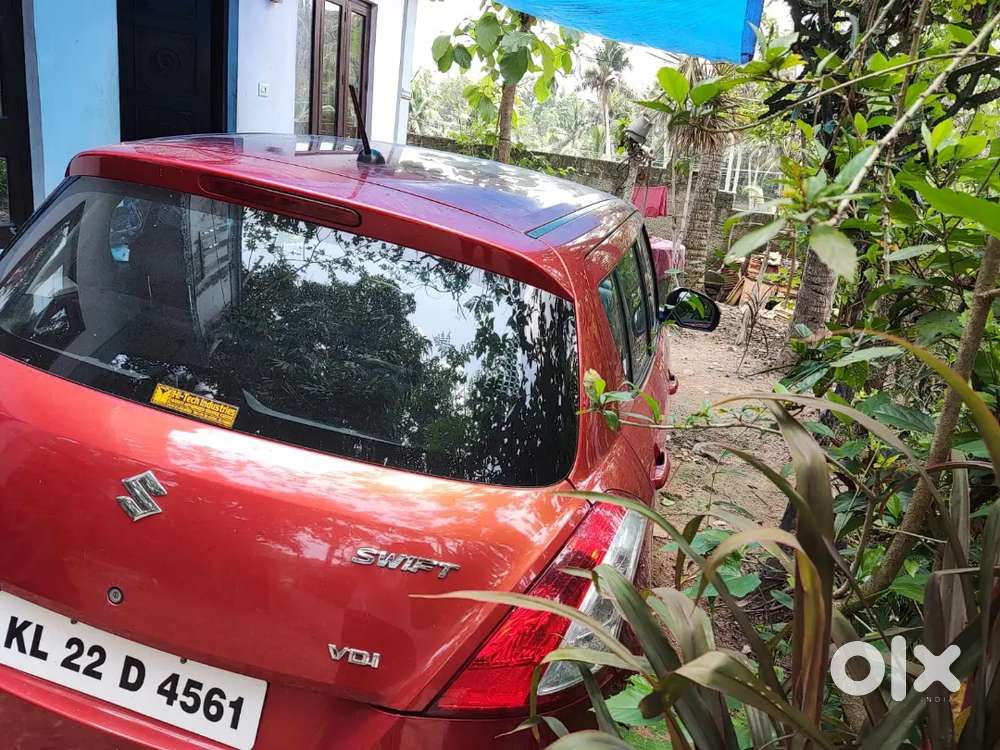 Maruti Suzuki Swift 2012 Diesel 126000 Km Driven
