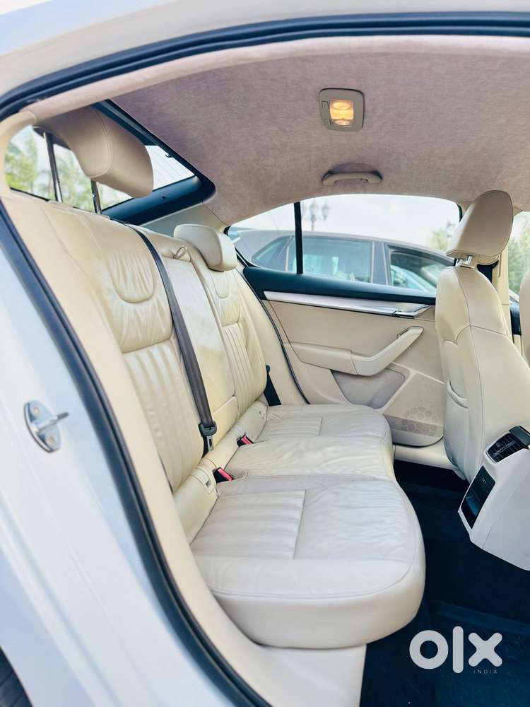 Skoda Octavia 2.0 Tdi Style Plus At, 2017, Diesel