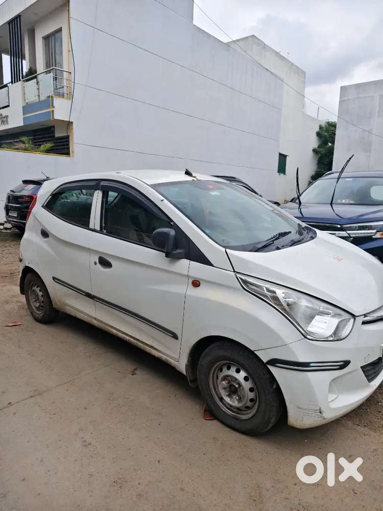 Hyundai Eon 2015 Petrol 60000 Km Driven