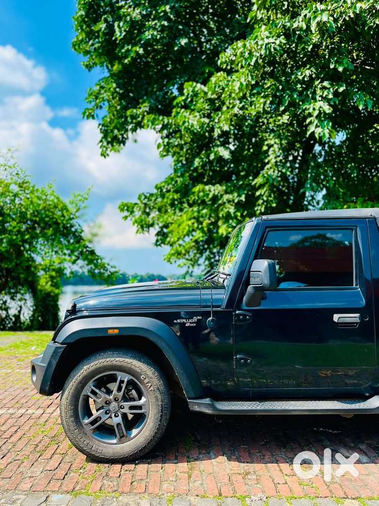 Mahindra Thar Lx Hard Top Petrol Mt 4wd, 2023, Petrol