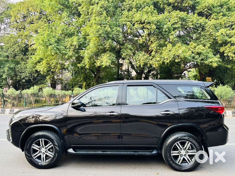 Toyota Fortuner 4x2 At 2.8 Diesel, 2019, Diesel
