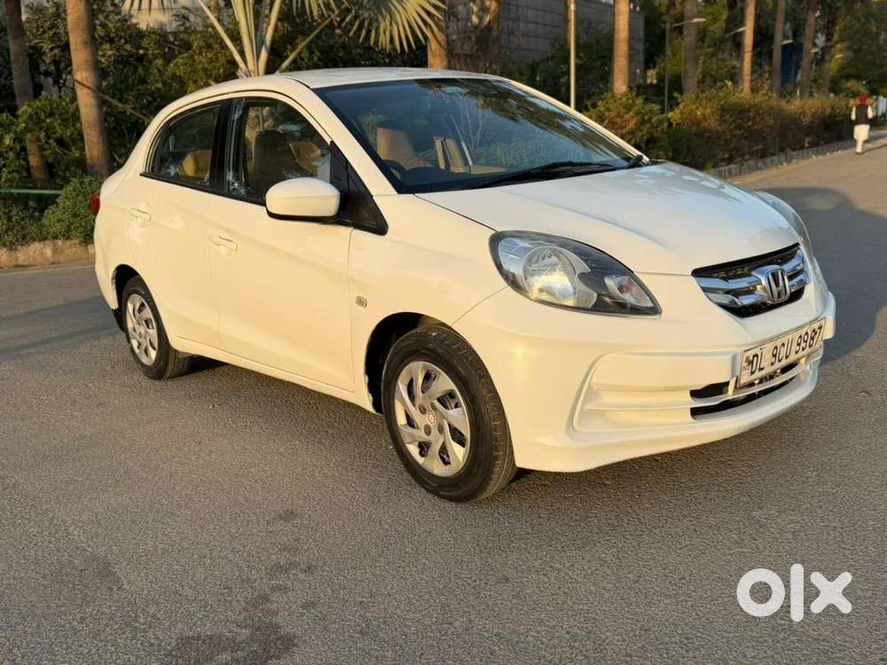 Honda Amaze 2015 Petrol Well Maintained