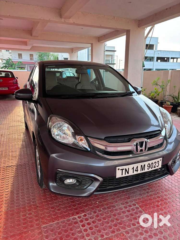 Well-maintained Honda Amaze Petrol-dark Grey,company Service For Sale