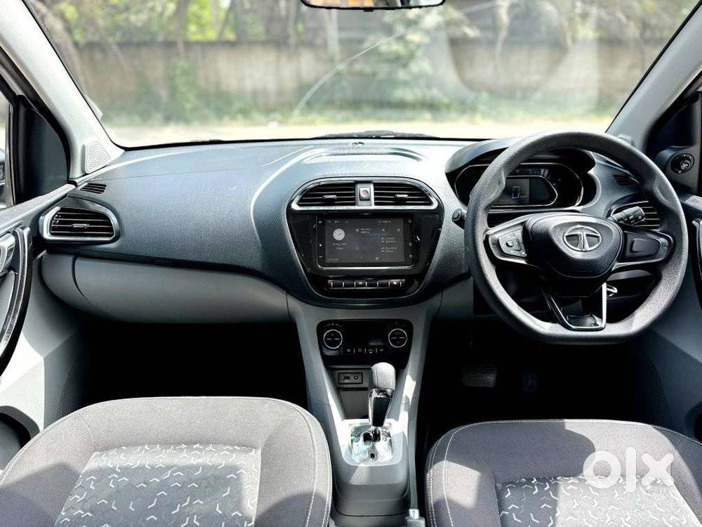Tata Tiago, 2022, Petrol