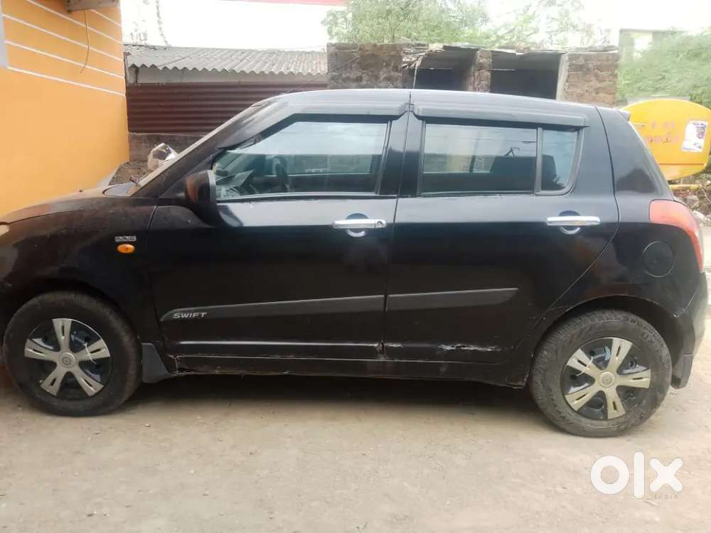 Maruti Suzuki Swift 2011 Diesel 105000 Km Driven