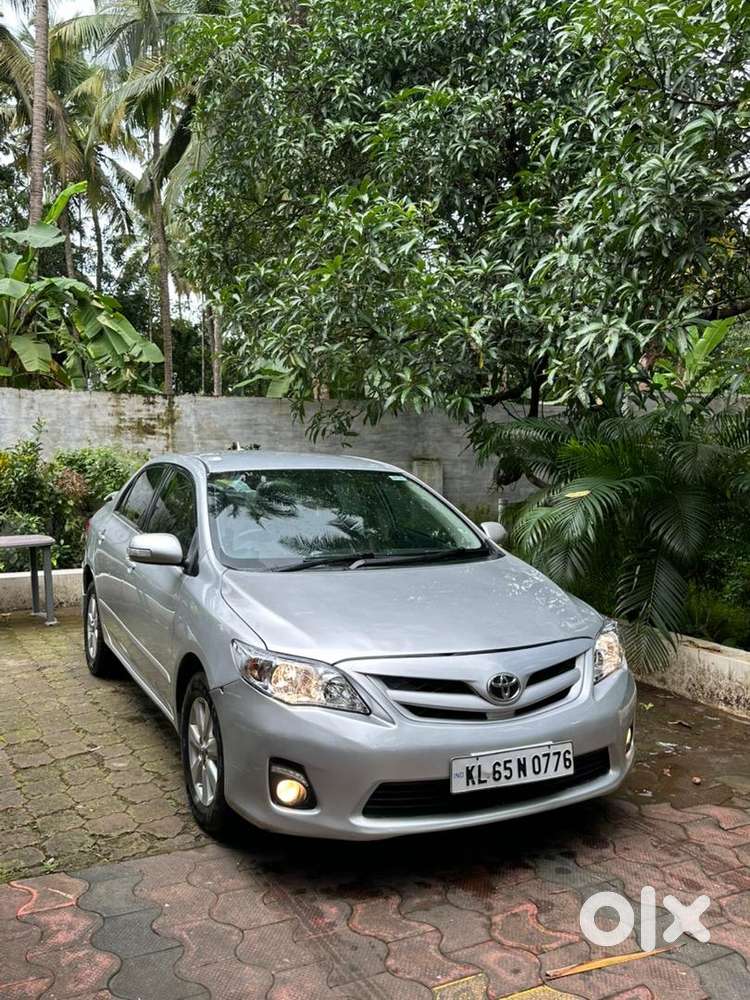 Toyota Corolla Altis 2012 Diesel Well Maintained