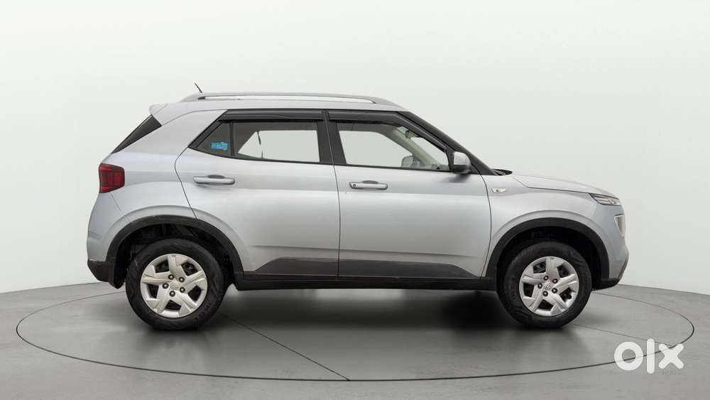 Hyundai Venue S, 2021, Petrol