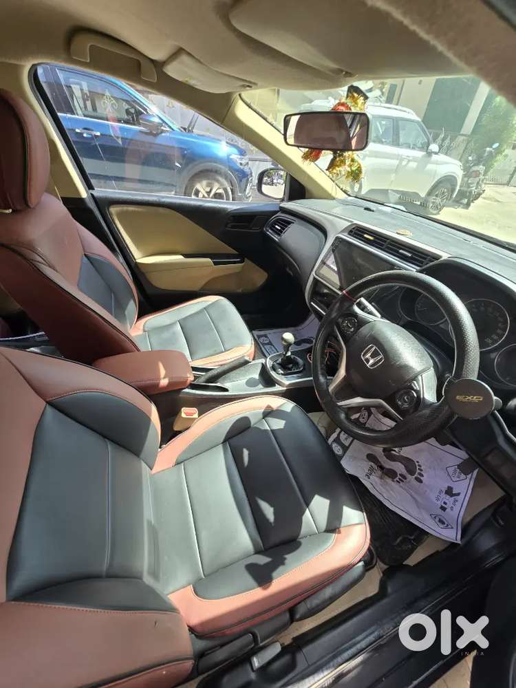 Honda City 2016 Model Urgently In Sell.