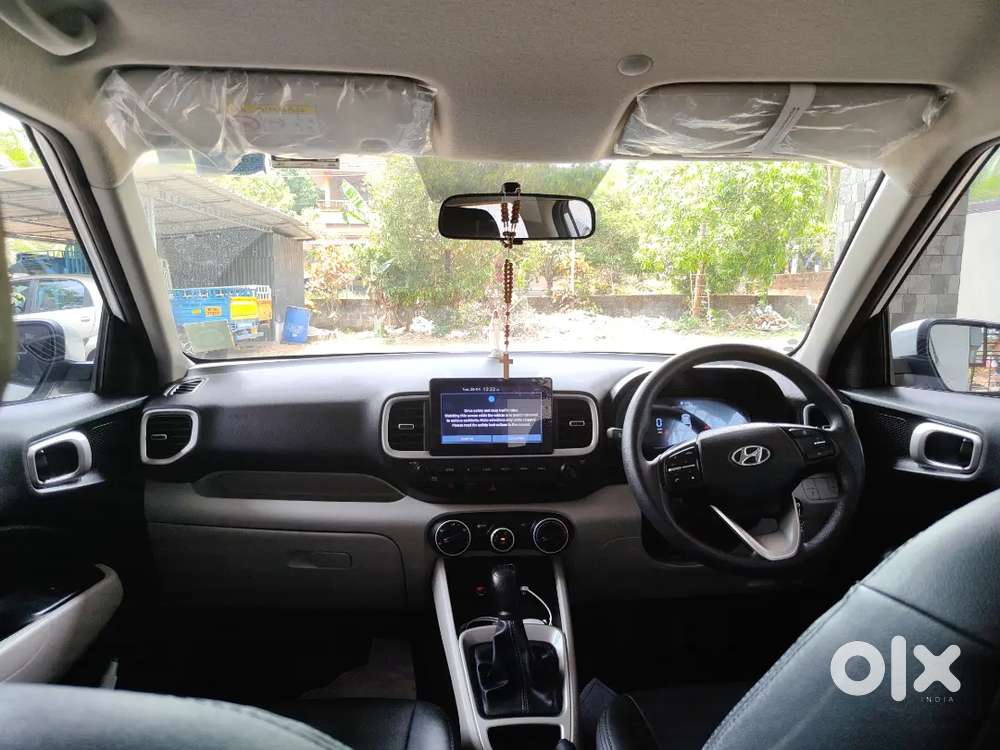 Hyundai Venue 2022 Urgent Sale Negotiable Price Neat Condition