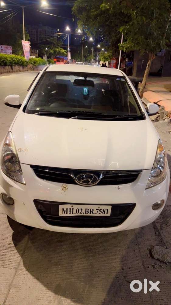 Hyundai I20 Asta Petrol 2011