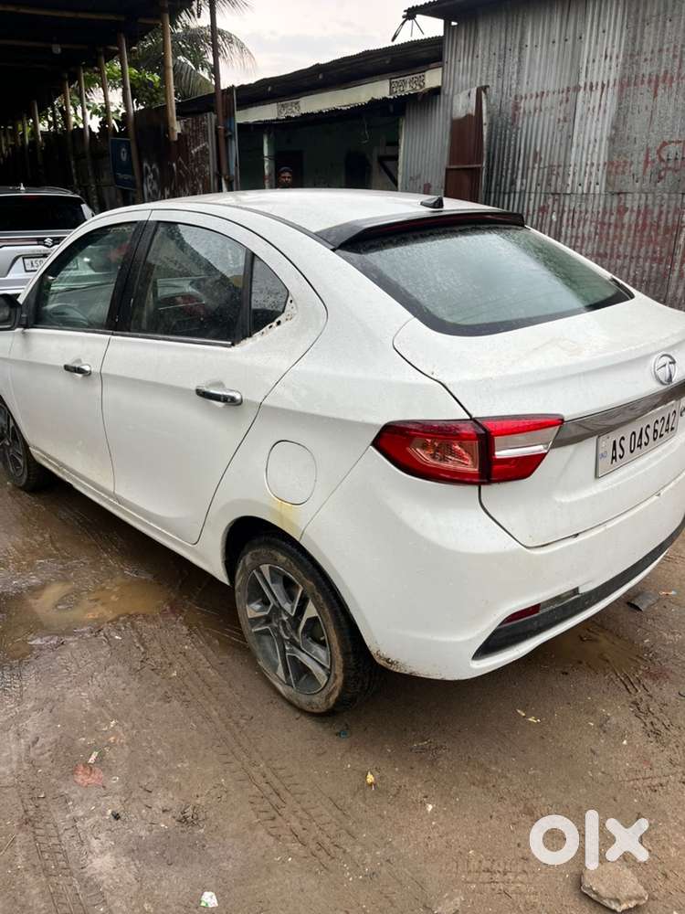 Tata Tigor Petrol Xz 2017