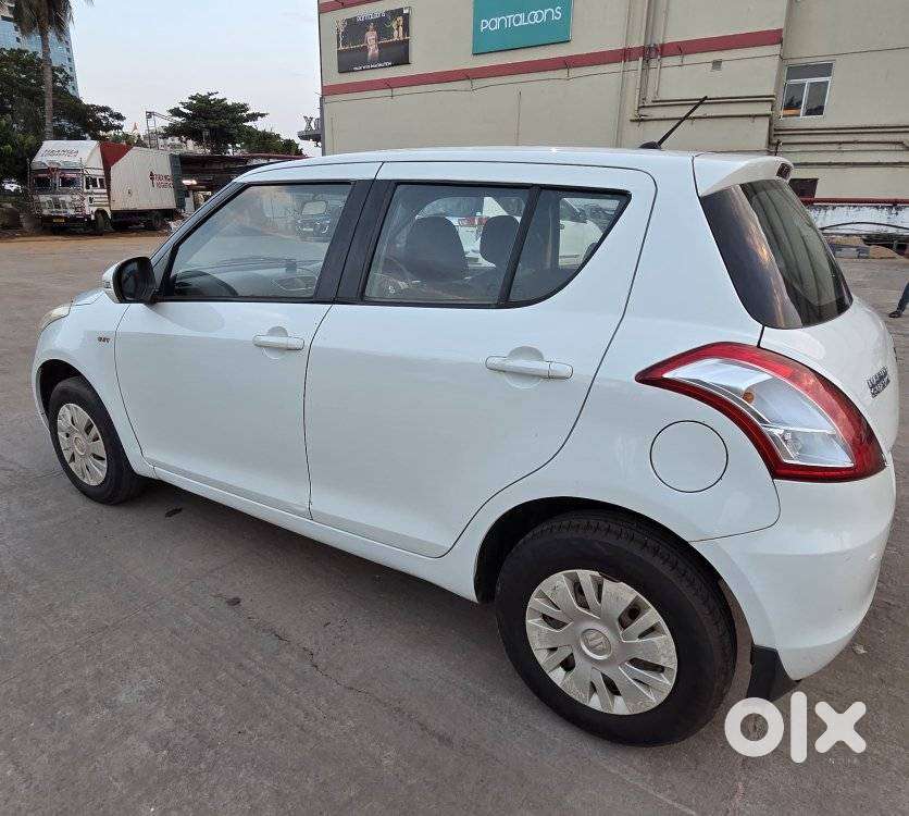 Maruti Suzuki Swift Vxi 1.2 Abs Bs-iv, 2014, Petrol