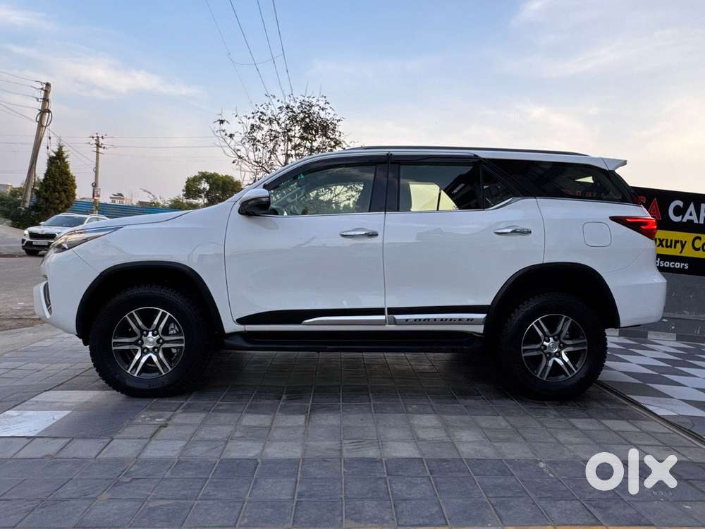 Toyota Fortuner 4x2 Mt 2.8 Diesel, 2021, Diesel