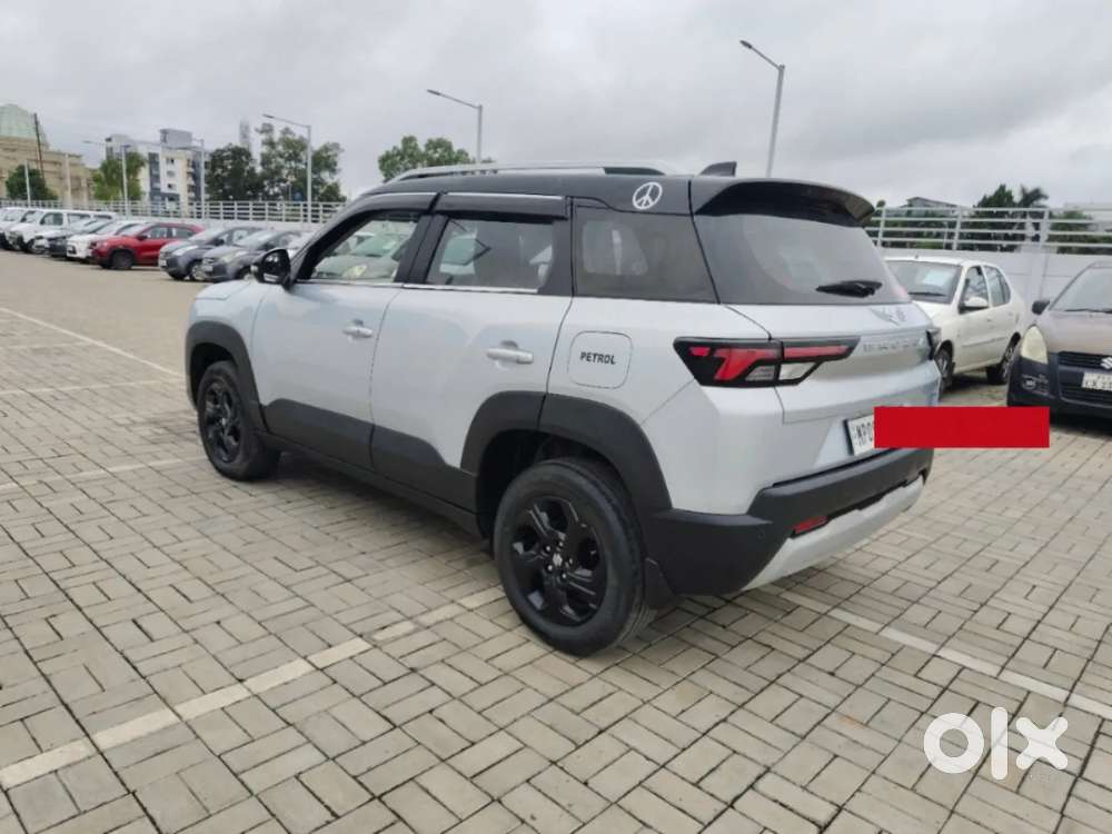 Maruti Suzuki Vitara Brezza 1.5 Zxi At, 2022, Petrol