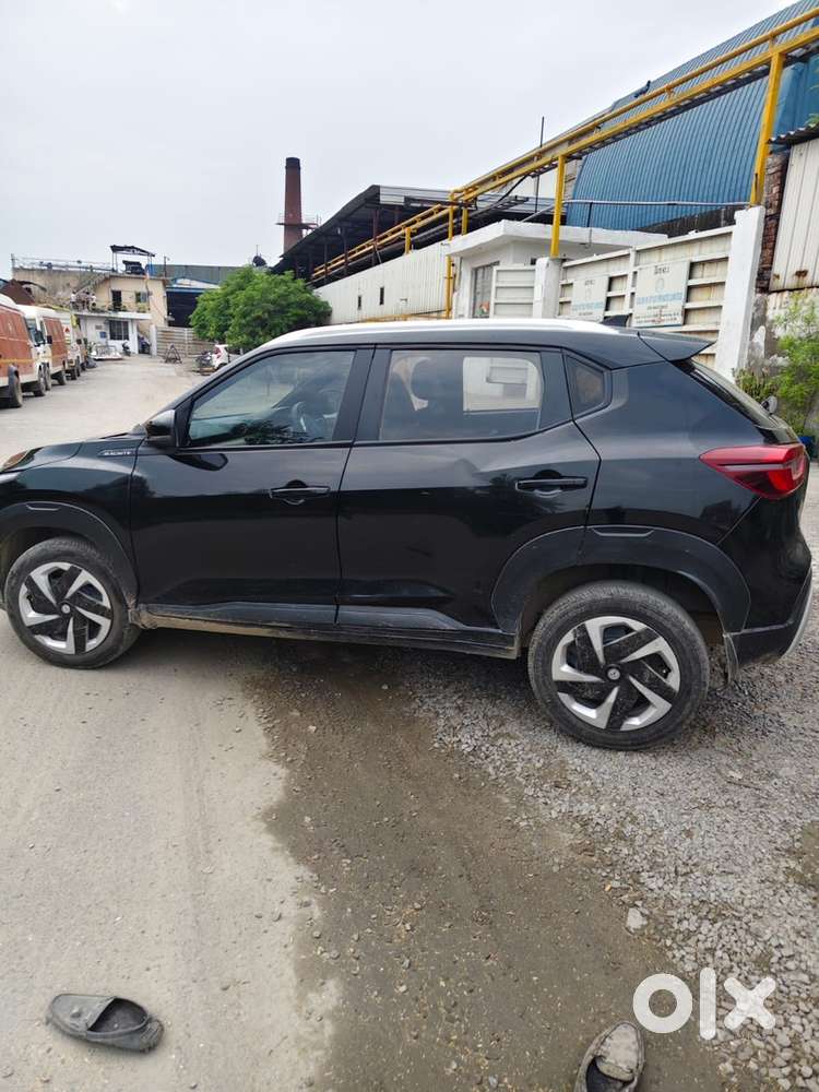 Nissan Magnite 2022 Petrol & Cng 67000 Km Driven