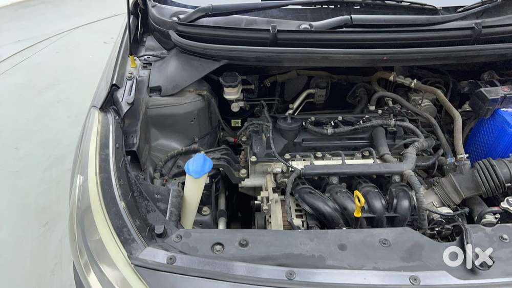 Hyundai Elite I20 1.2magna Executive At, 2018, Petrol