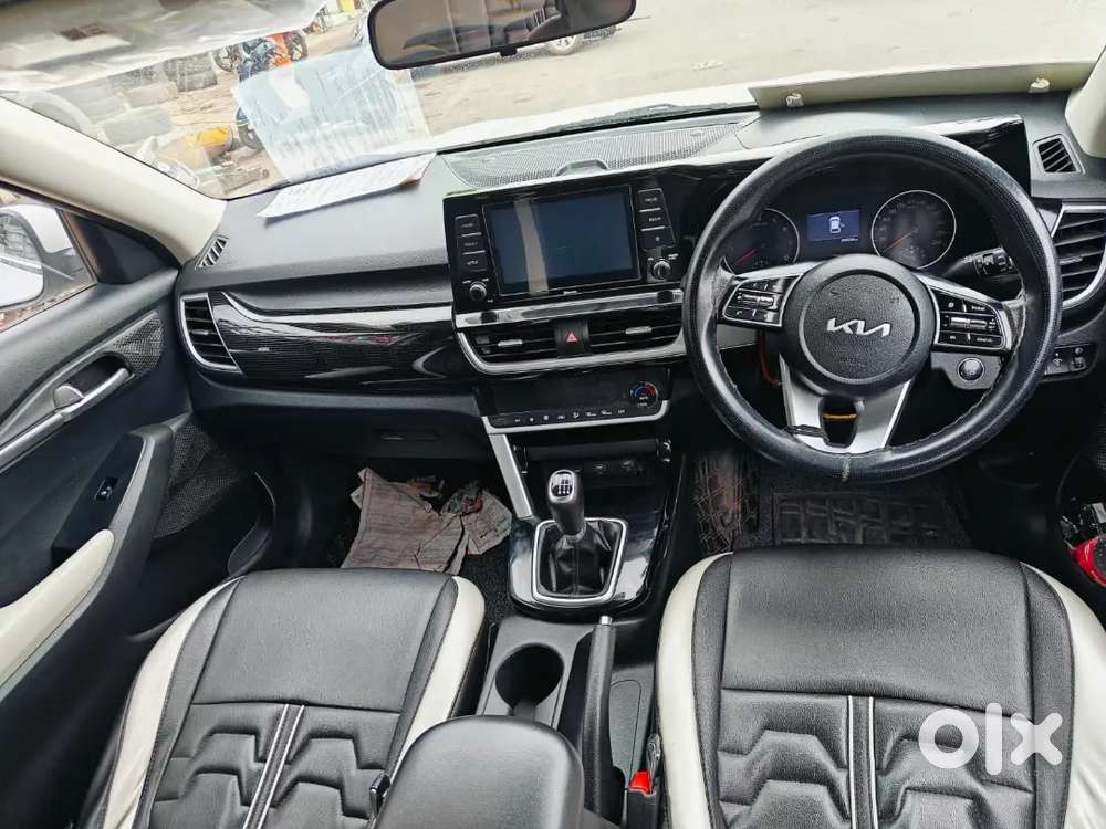 Kia Seltos 1.5 Petrol Manual 2021
