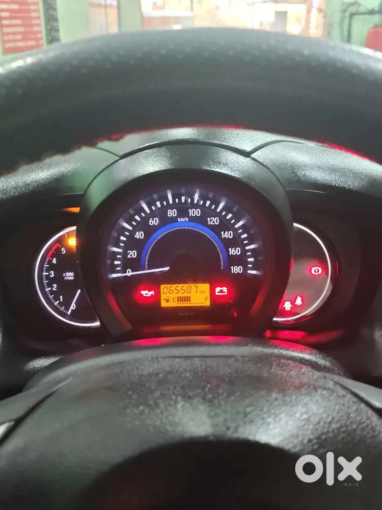 Honda Amaze Excellent Condition High Milage Performance