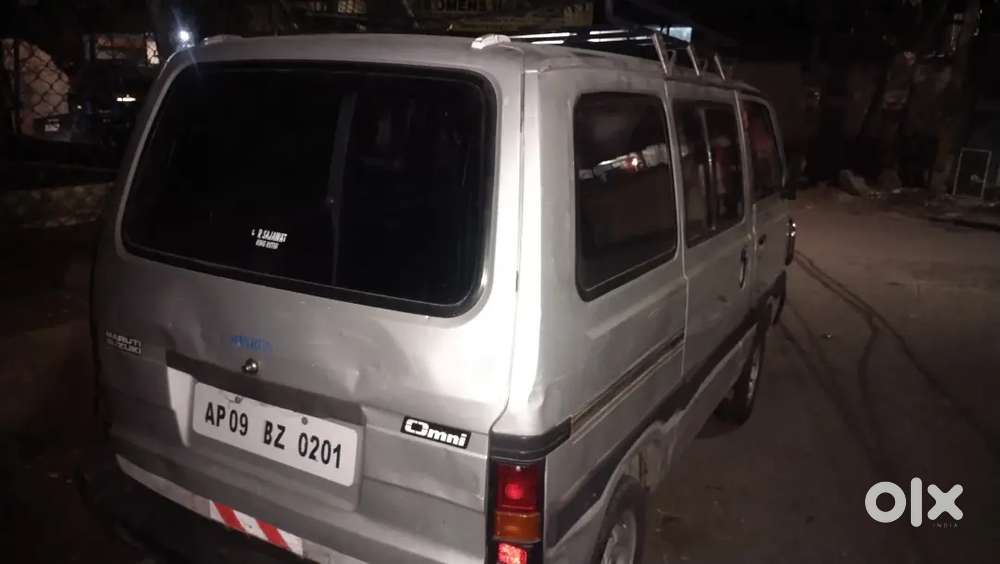 Maruti Suzuki Omni 2010 Petrol 75000 Km Driven