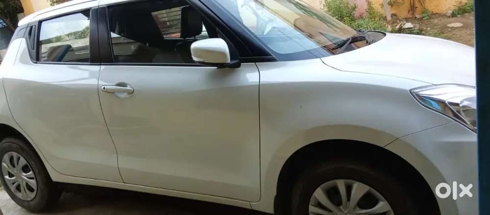 Maruti Suzuki Swift Petrol 2023