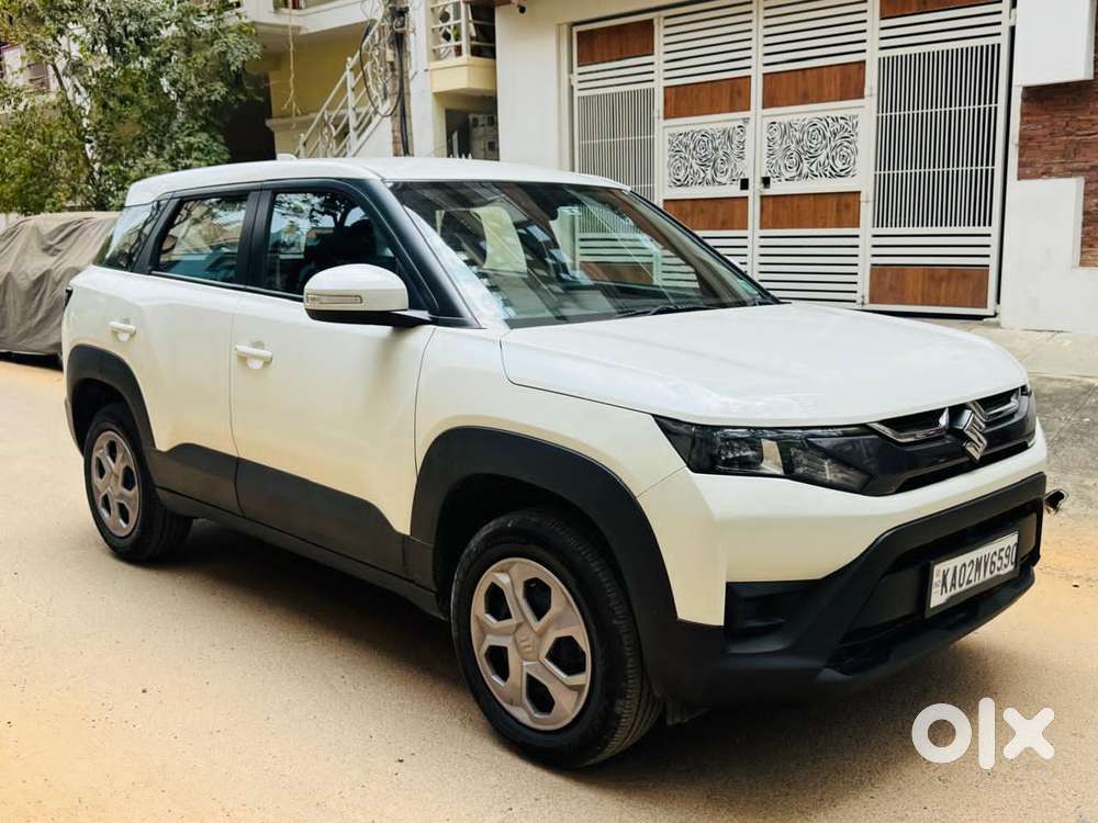 Maruti Suzuki Brezza 1.5 Vxi Smart Hybrid, 2024