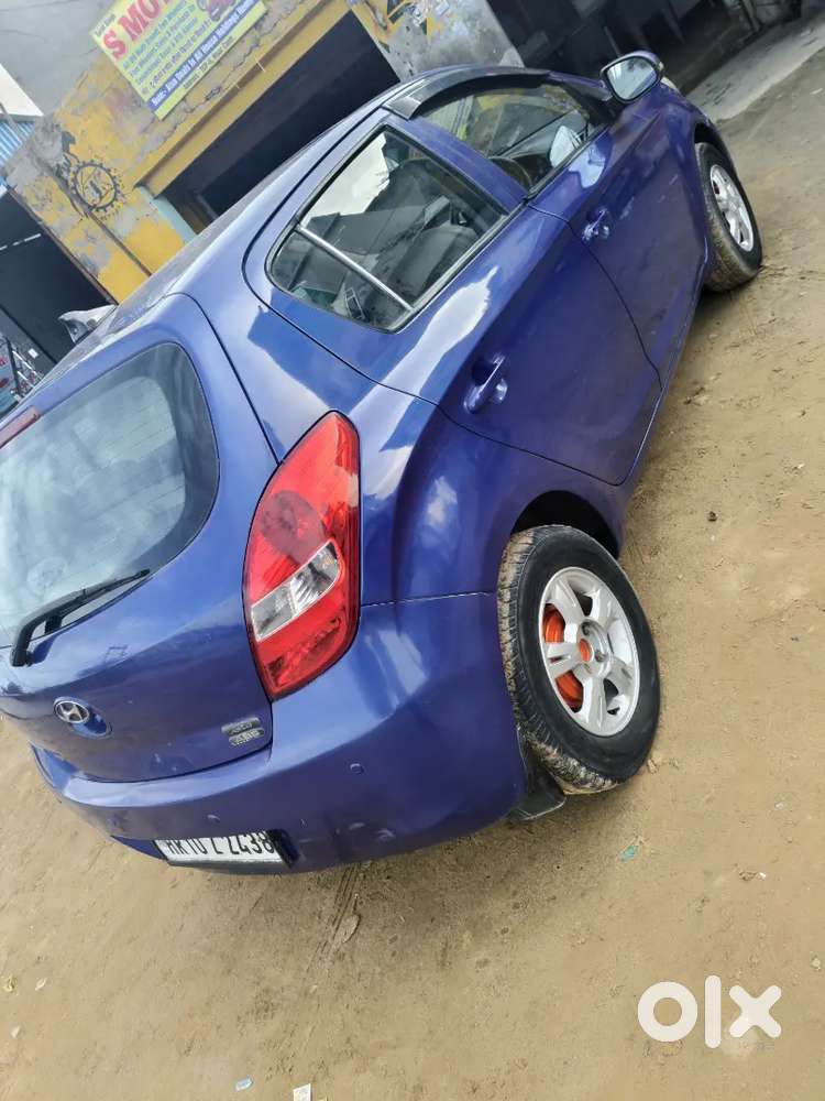 Hyundai I20 Asta 2010 With 115000 Km Want To Sale Urgently Engine Seal