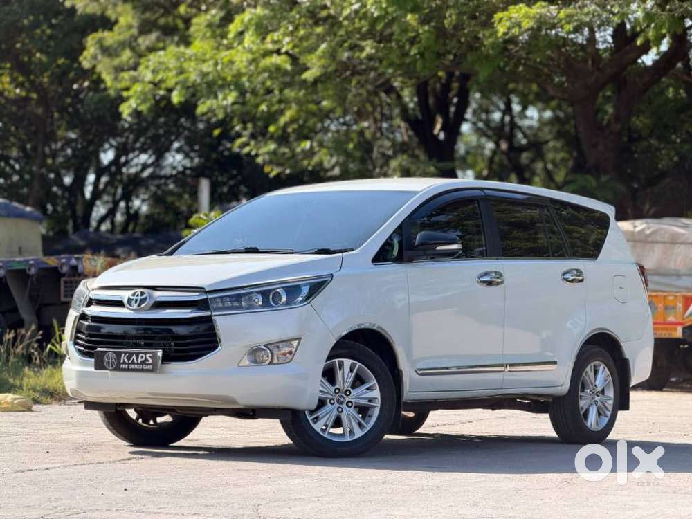 Toyota Innova Crysta 2.8z Automatic, 2016, Diesel