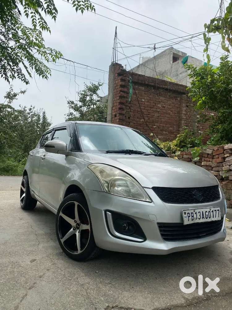 Maruti Suzuki Swift 1.2 Petrol 2013