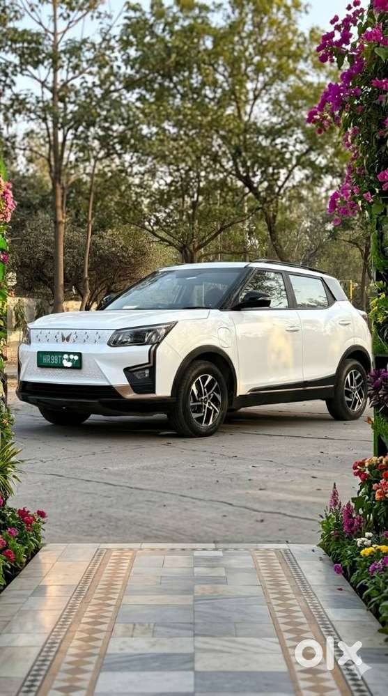Mahindra Xuv400 Ev El Fast Charger, 2024, Electric