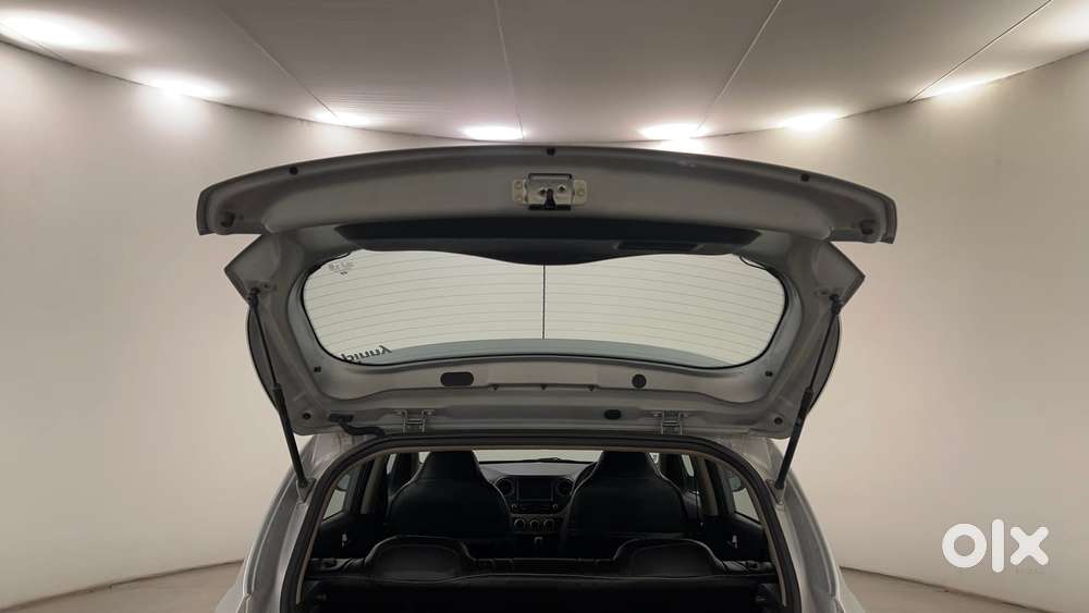 Hyundai Grand I10 [ ] 1.2 Kappa Vtvt Sportz At, 2018, Petrol