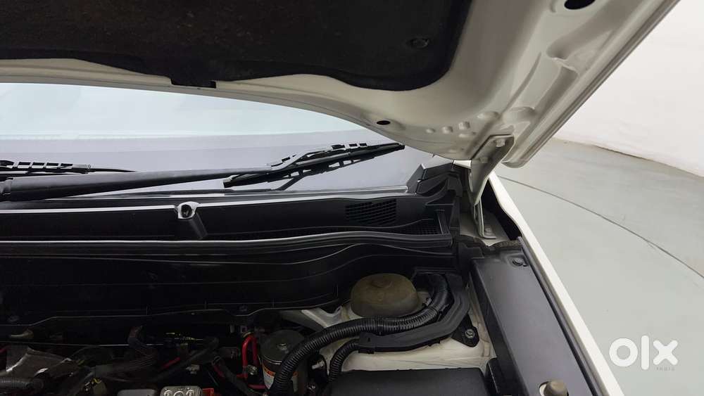 Maruti Suzuki Grand Vitara 1.5 Zeta Plus Intelligent Hybrid Ecvt, 20..